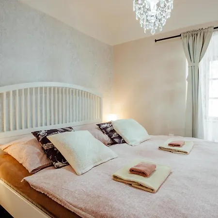 Strieborny Dvor Lejlighed Banská Štiavnica